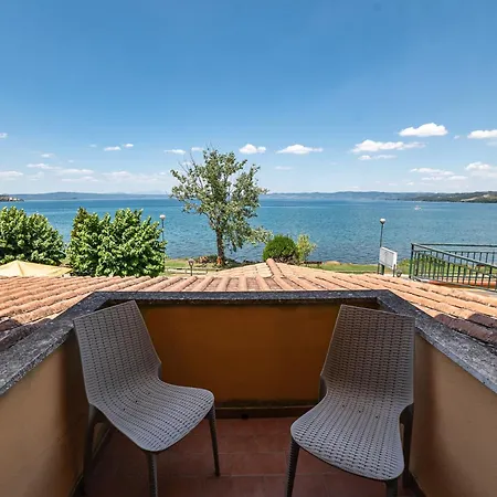La Carrozza D'Oro Hotel Montefiascone Exterior photo